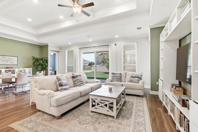 305 Iron Rail LN, Georgetown, TX 78633