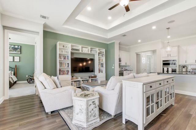 305 Iron Rail LN, Georgetown, TX 78633