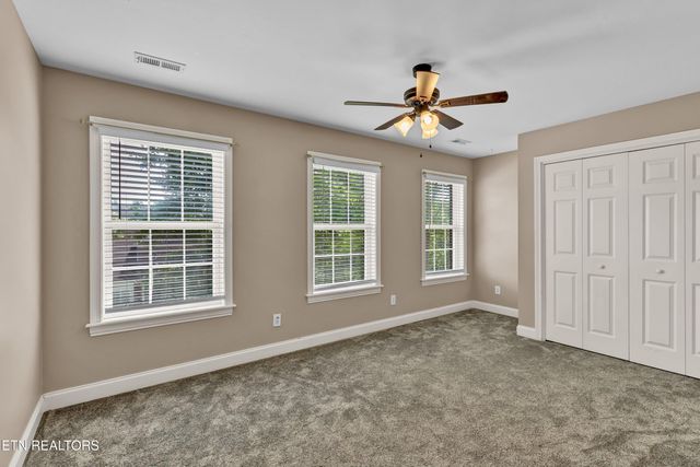 1917 Ridge Oak Lane, Knoxville, TN 37922