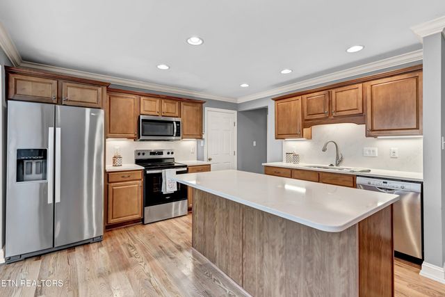 1917 Ridge Oak Lane, Knoxville, TN 37922