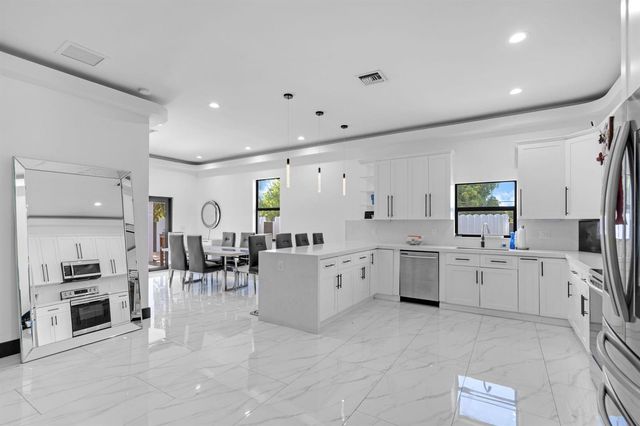 725 Mercury Street, West Palm Beach, FL 33406