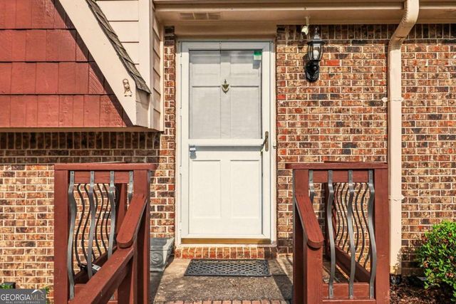 1315 Sanden Ferry Drive, Decatur, GA 30033