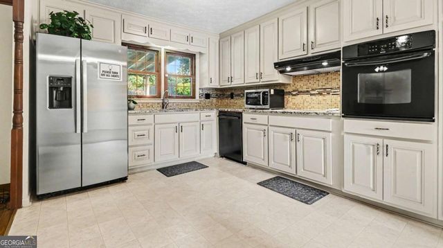 1315 Sanden Ferry Drive, Decatur, GA 30033