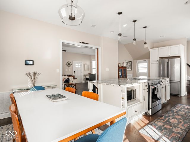 2531 Broadway Street, Indianapolis, IN 46205