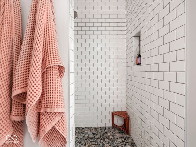 2531 Broadway Street, Indianapolis, IN 46205