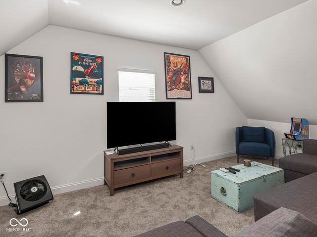 2531 Broadway Street, Indianapolis, IN 46205