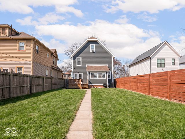 2531 Broadway Street, Indianapolis, IN 46205