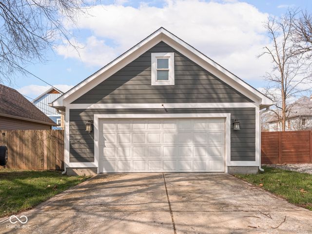 2531 Broadway Street, Indianapolis, IN 46205