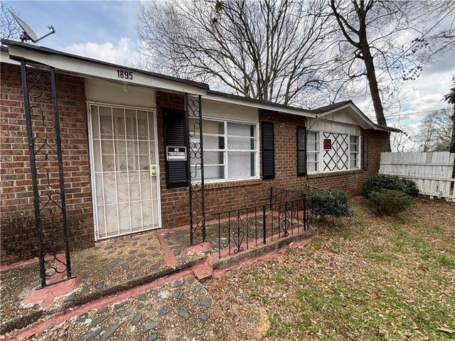 1895 thomasville SE Drive, Atlanta, GA 30315