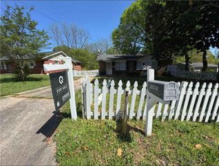 1895 thomasville SE Drive, Atlanta, GA 30315