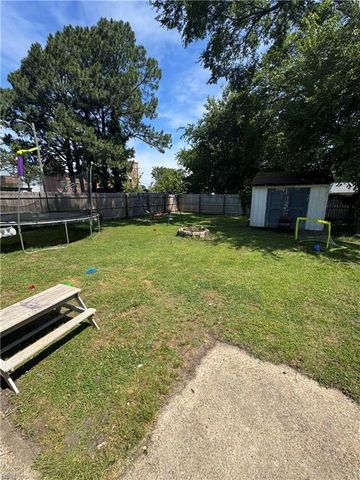 604 Adams ST, Suffolk, VA 23434
