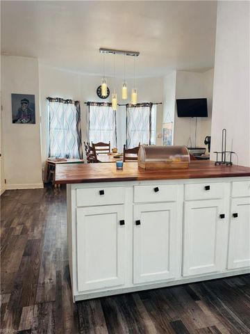 604 Adams ST, Suffolk, VA 23434