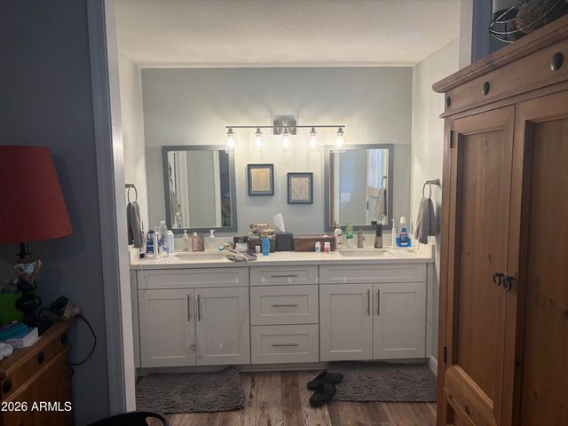 5737 E NISBET Road, Scottsdale, AZ 85254