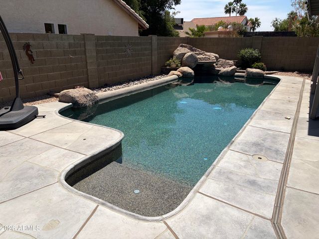 5737 E NISBET Road, Scottsdale, AZ 85254