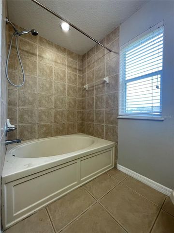 1251 LONG OAK WAY, Sanford, FL 32771