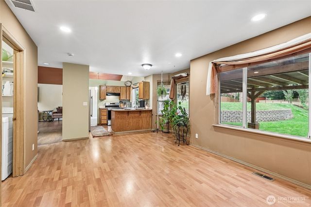 11633 26th Place SE, Lake Stevens, WA 98258