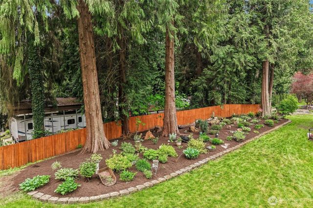 11633 26th Place SE, Lake Stevens, WA 98258