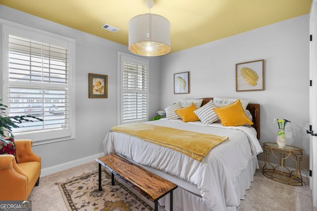 523 Hazelnut Drive, Peachtree City, GA 30269