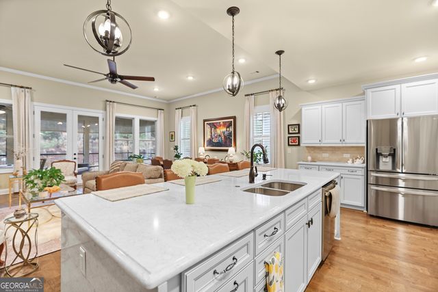 523 Hazelnut Drive, Peachtree City, GA 30269