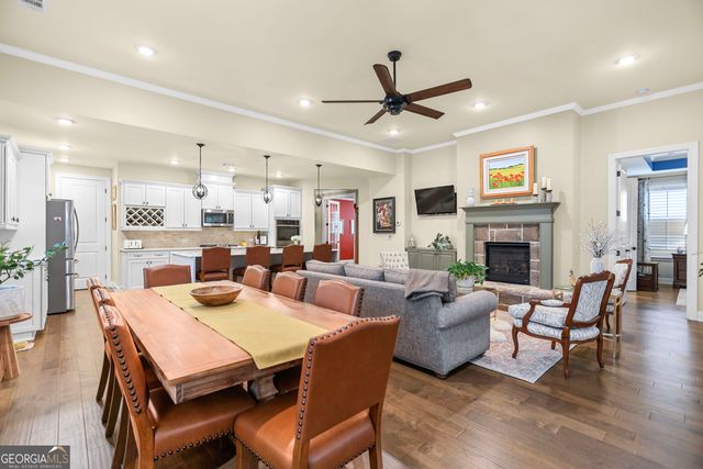 523 Hazelnut Drive, Peachtree City, GA 30269