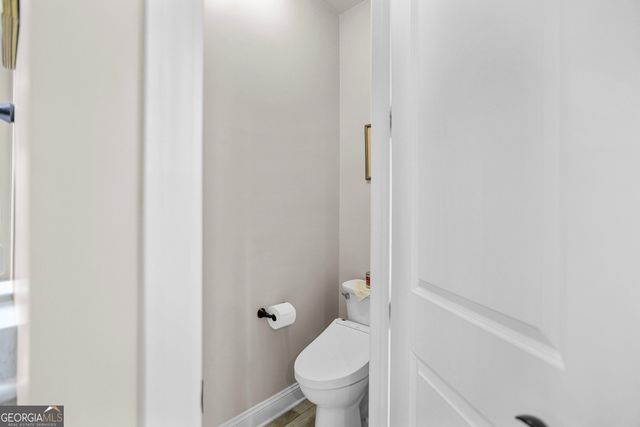 523 Hazelnut Drive, Peachtree City, GA 30269