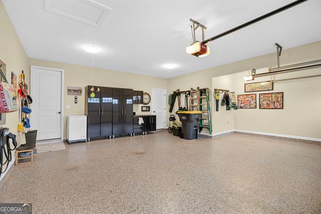 523 Hazelnut Drive, Peachtree City, GA 30269