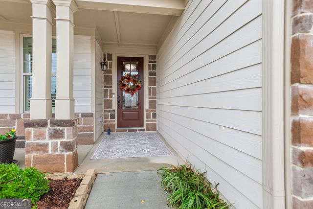 523 Hazelnut Drive, Peachtree City, GA 30269