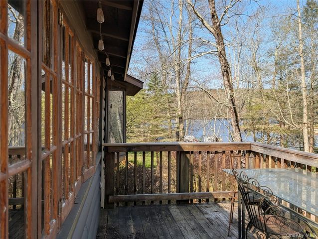 628 Lake Shore Drive, Smallwood, NY 12778