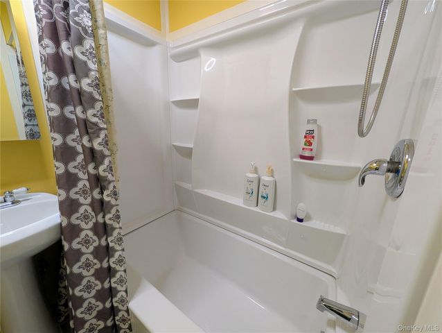 628 Lake Shore Drive, Smallwood, NY 12778