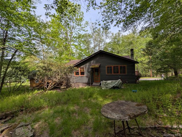 628 Lake Shore Drive, Smallwood, NY 12778