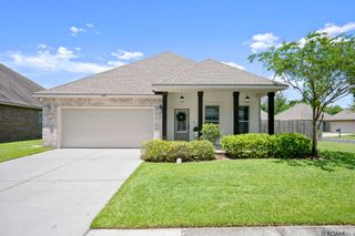 12175 Grand Wood Ave, Gonzales, LA 70737