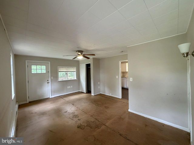268 SLOAN AVE, Hamilton, NJ 08619
