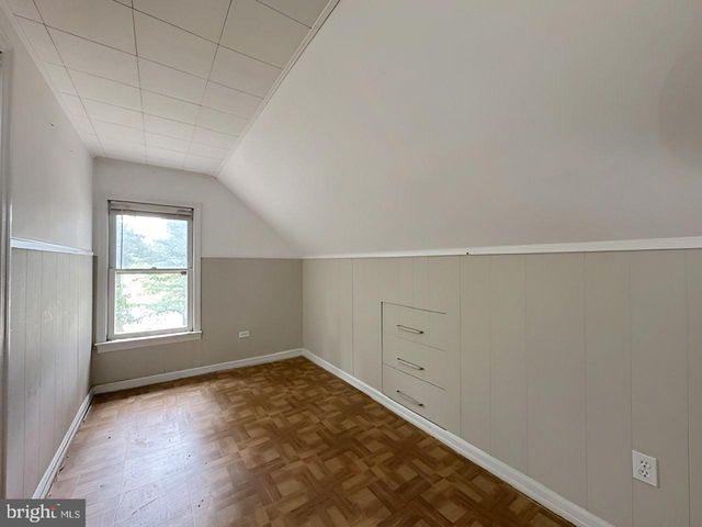268 SLOAN AVE, Hamilton, NJ 08619