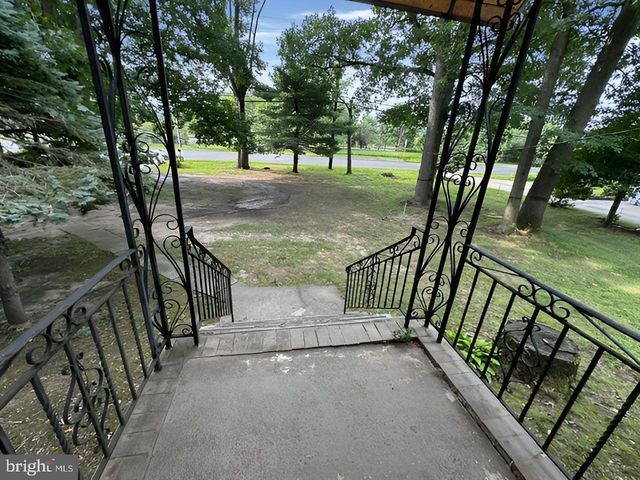 268 SLOAN AVE, Hamilton, NJ 08619