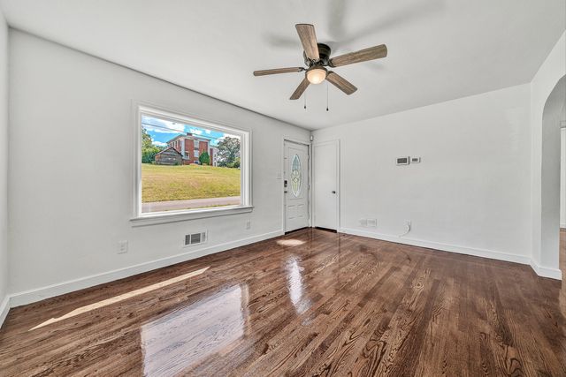 1332 Morningside ST SE, Roanoke, VA 24013