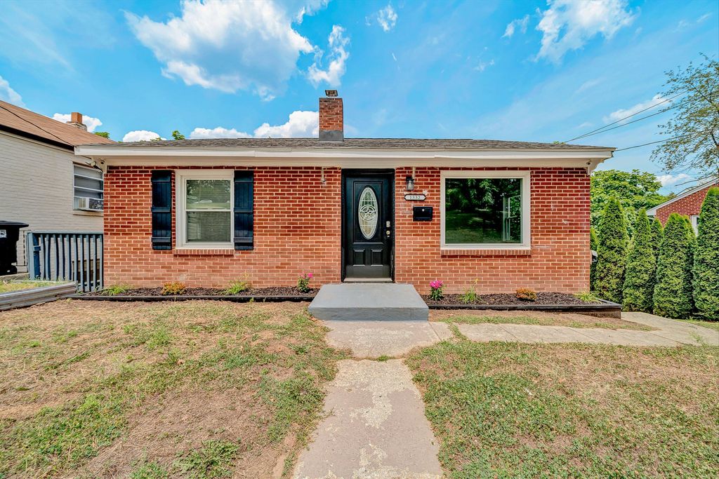 1332 Morningside ST SE, Roanoke, VA 24013