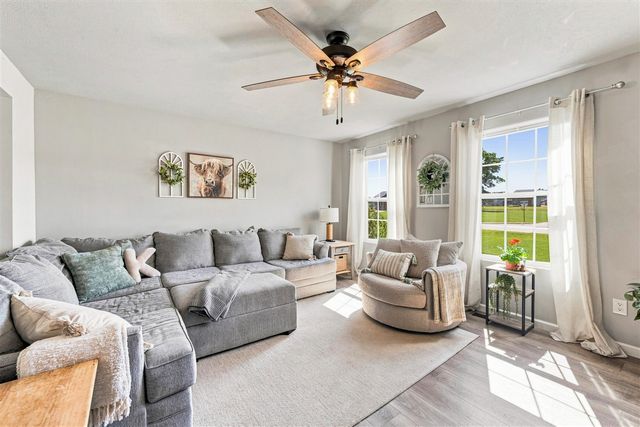 47321 Silver Oaks Boulevard, Mattawan, MI 49071