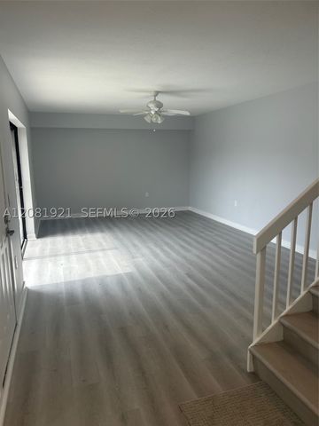 603 6th Way 603, West Palm Beach, FL 33407