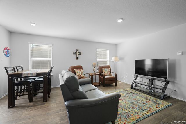 5526 Rosillo Gate, San Antonio, TX 78222