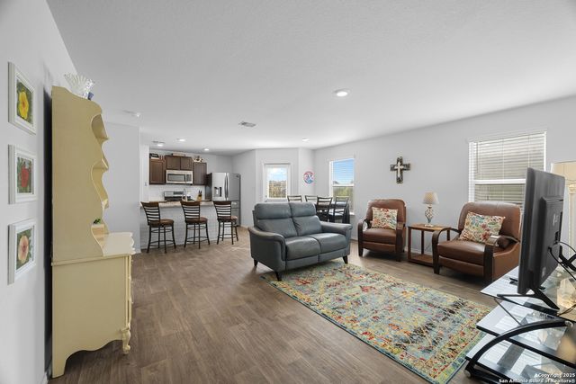 5526 Rosillo Gate, San Antonio, TX 78222