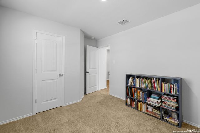 5526 Rosillo Gate, San Antonio, TX 78222