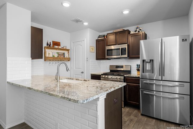 5526 Rosillo Gate, San Antonio, TX 78222