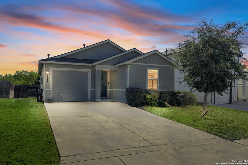 5526 Rosillo Gate, San Antonio, TX 78222