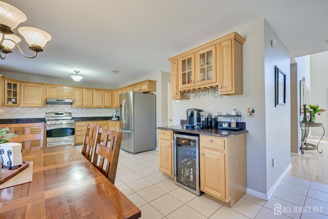 4 Rachel Lane, Monroe, NJ 08831