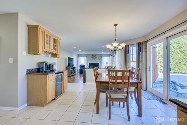 4 Rachel Lane, Monroe, NJ 08831