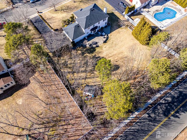 4 Rachel Lane, Monroe, NJ 08831