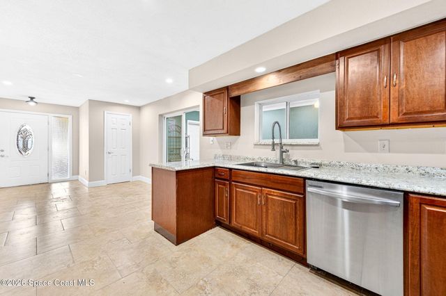 820 Hunter Park Place, Titusville, FL 32780