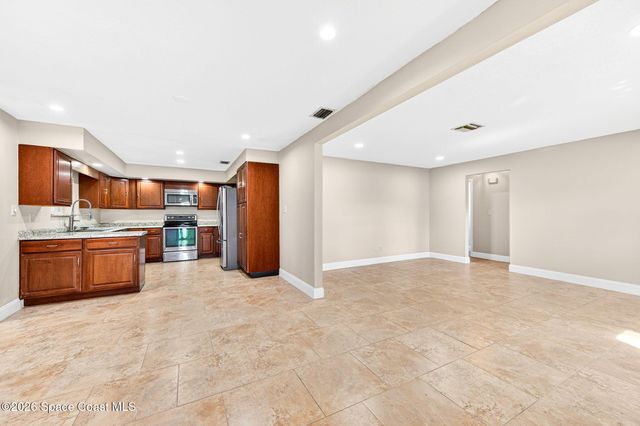 820 Hunter Park Place, Titusville, FL 32780