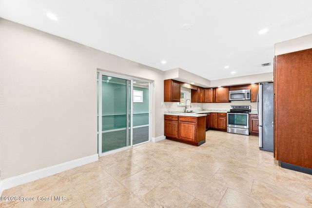 820 Hunter Park Place, Titusville, FL 32780