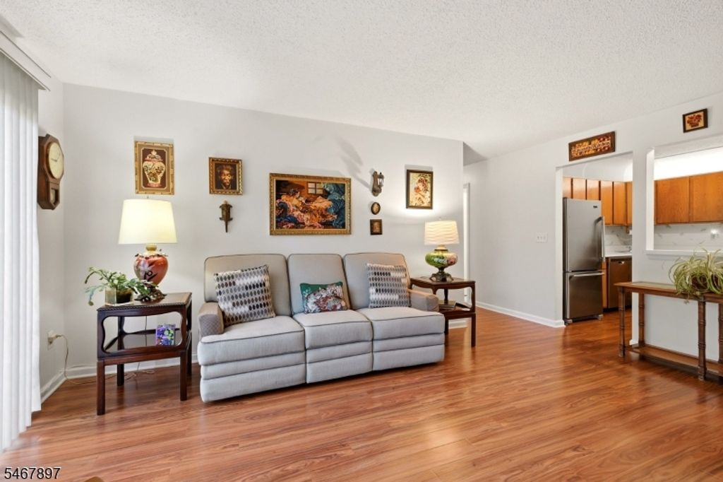 401 Danbury Ln 401, East Brunswick Twp., NJ 08816 — photo 5